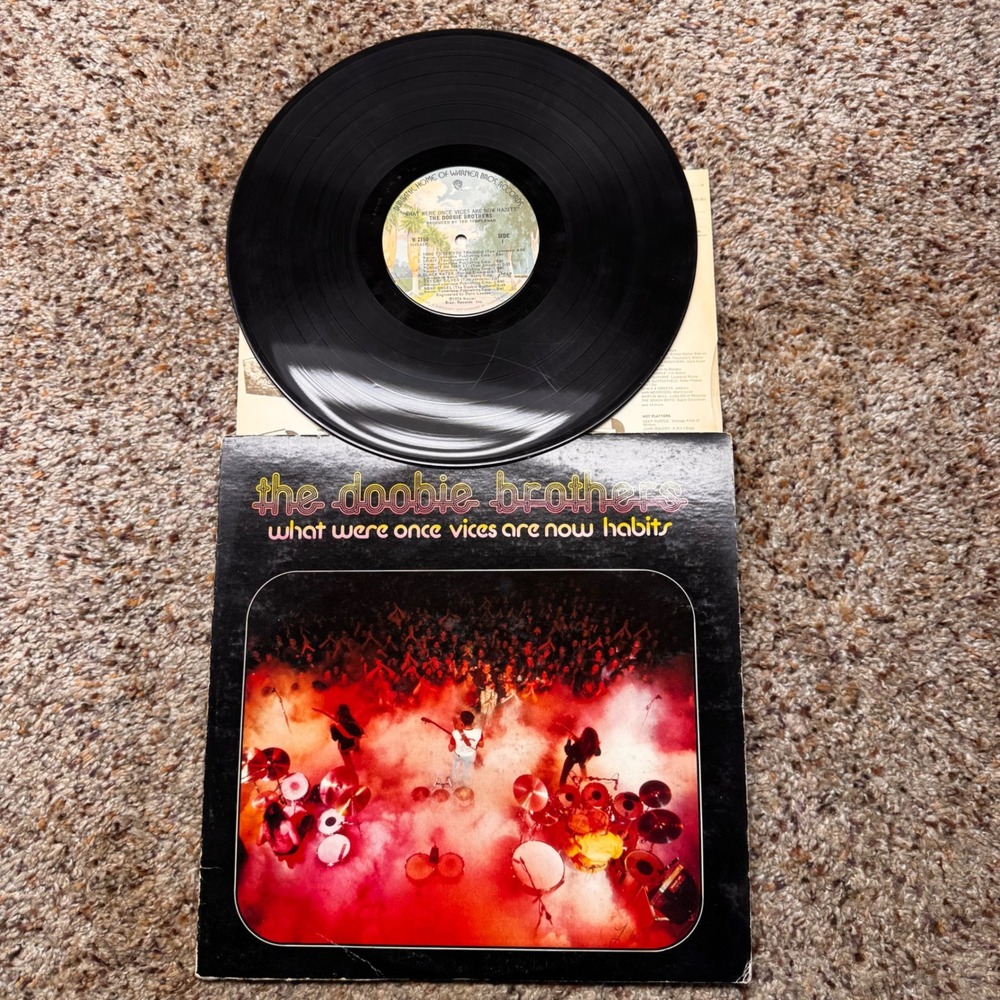 The Doobie Brothers What Were Once Vices Are Now‎ Habits Vinyl LP 1974 W 2750